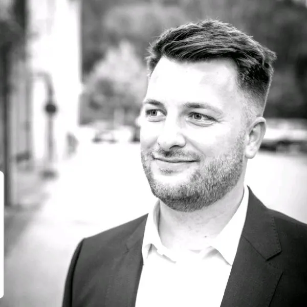 A screenshot of CEO